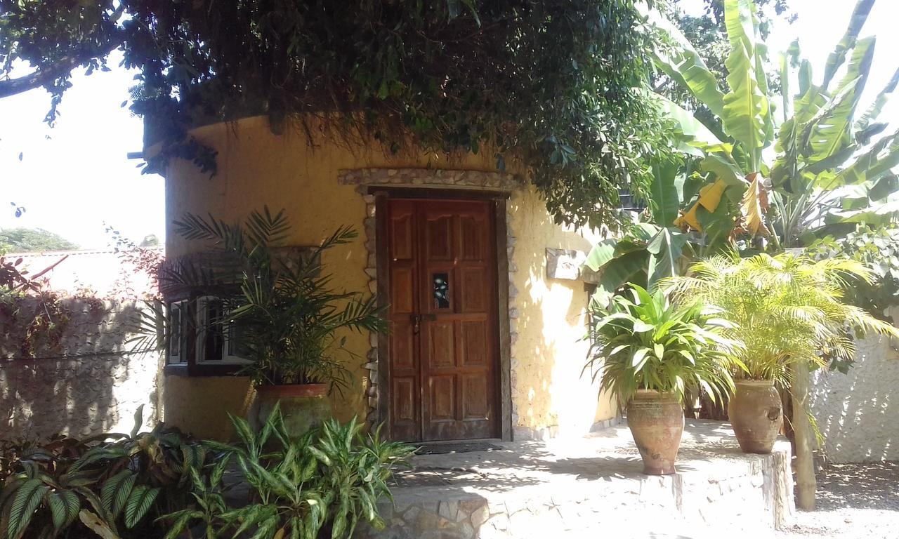 Kokrobite Garden Dış mekan fotoğraf